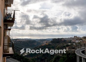 Vista - Appartamento via Eugenio de Riso, 77, Catanzaro - foto 37