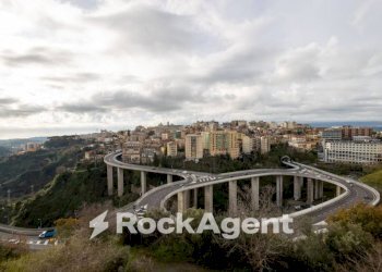 Vista - Appartamento via Eugenio de Riso, 77, Catanzaro - foto 40