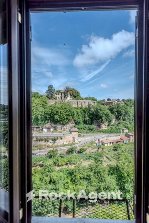 Vista - Three-room apartment via della Fratta, 22, Grotte di Castro - photo 1