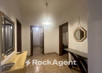 Ingresso - Appartamento via Casale Cerrate, 24, Lecce - foto 4
