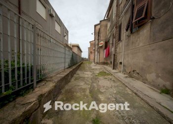 Cortile interno - Quadrilocale via Pietro Maroncelli, 5, Sorso - foto 19