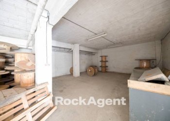 Magazzino - Warehouse via Isorelle, Savignone - photo 6