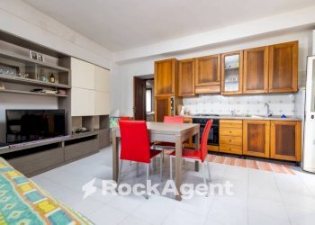 Salone - Three-room apartment via Giacomo Matteotti, 20, Caraffa di Catanzaro - photo 13