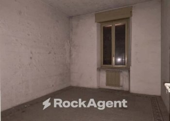 Camera da letto - Altro via Vittorio Veneto, 15, Robbio - foto 18