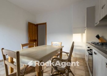 Cucina - Appartamento via Pietro Nenni, 7, Davoli - foto 3