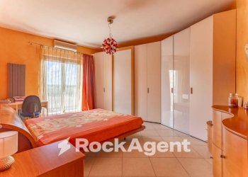 Camera da letto - Three-room apartment via Bellini, 105, Terlizzi - photo 15