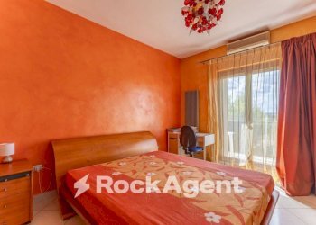 Camera da letto - Three-room apartment via Bellini, 105, Terlizzi - photo 16