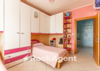 Camera da letto - Three-room apartment via Bellini, 105, Terlizzi - photo 19