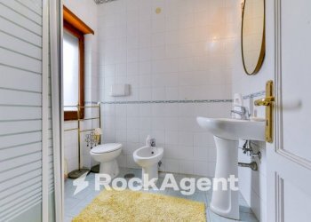 Bagno - Apartment via Tito Livio, 9, Napoli (neighborhood Posillipo) - photo 12