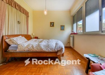 Camera da letto - Appartamento via Tito Livio, 9, Napoli (zona Posillipo) - foto 14