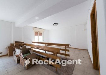 Interno non residenziale - Magazzino via Luigi Galvani, Acireale - foto 14