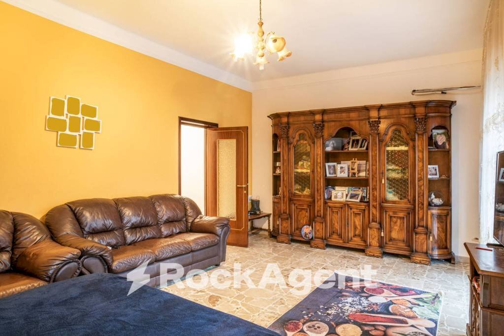 Salone - Villa via Raitè, Sartirana Lomellina - foto 3