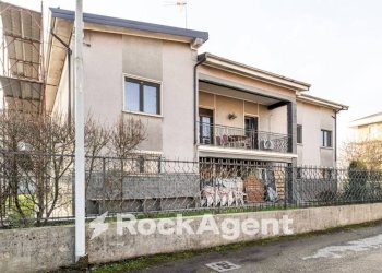 Facciata - Villa via Raitè, Sartirana Lomellina - foto 2