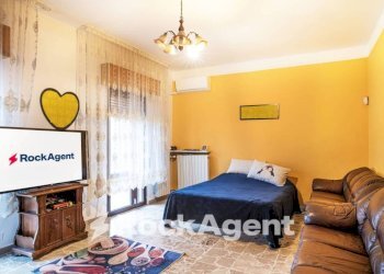 Camera da letto - Villa via Raitè, Sartirana Lomellina - foto 17