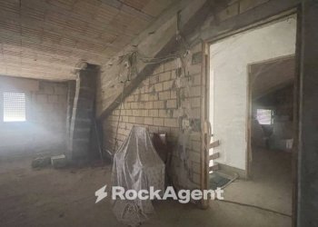 Magazzino - Villa via Archimede, 61, Sant'Egidio alla Vibrata - foto 16