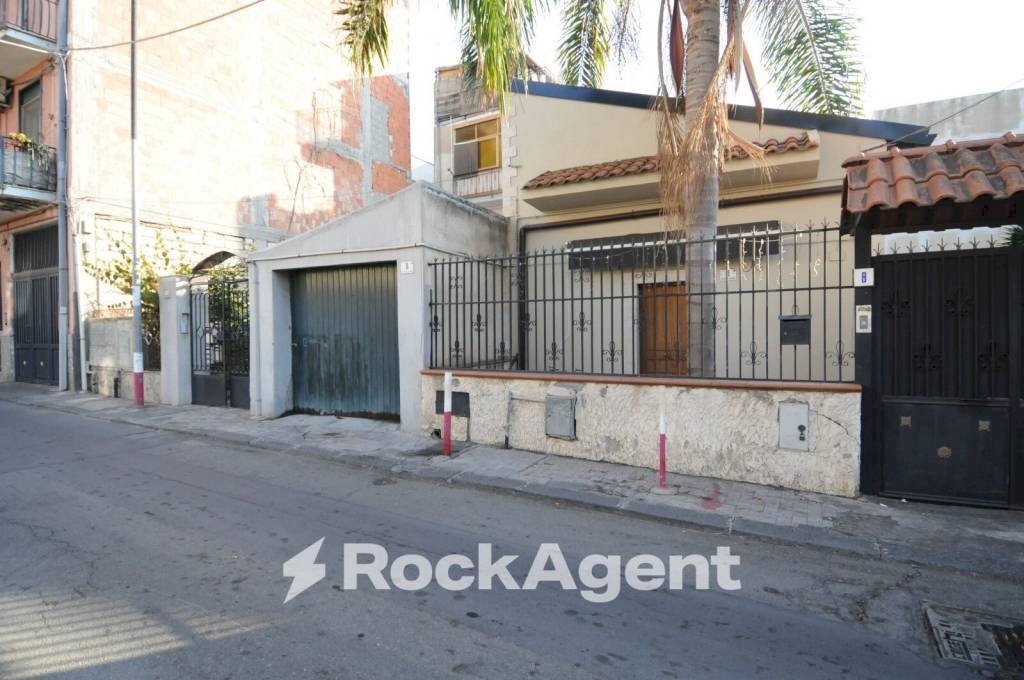 Zona - Bilocale via degli Agrumi, 10, Catania - foto 1