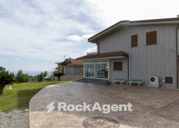 Giardino - Villa via Canalicchio, 9, Stalettì - foto 3