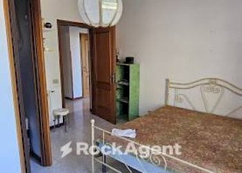 Camera da letto - Appartamento via Torre, Caulonia - foto 8