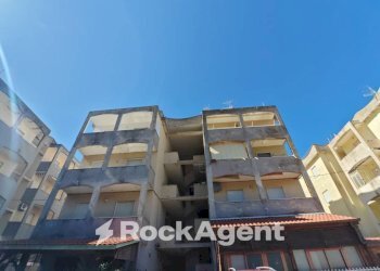 Facciata - Ufficio contrada Colamaio, Pizzo - foto 8