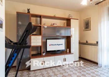Salone - Three-room apartment via Alessandrini, 6, Mede - photo 7