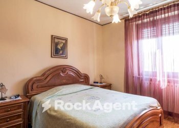 Camera da letto - Three-room apartment via Alessandrini, 6, Mede - photo 11