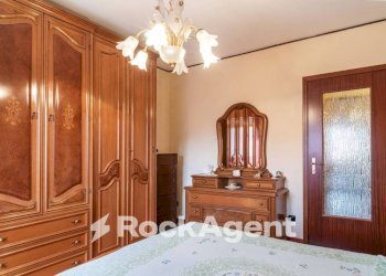 Camera da letto - Three-room apartment via Alessandrini, 6, Mede - photo 19