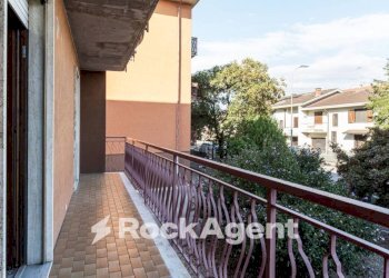 Balcone - Three-room apartment via Alessandrini, 6, Mede - photo 31