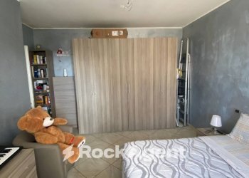 Camera da letto - Three-room apartment via Colacà, Martone - photo 5