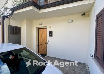 Facciata - Three-room apartment via Colacà, Martone - photo 12