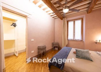 Camera da letto - Four-room apartment piazza dei Grilletti, 2, Pisa (neighborhood Sant'Antonio) - photo 14