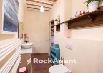Bagno - Four-room apartment piazza dei Grilletti, 2, Pisa (neighborhood Sant'Antonio) - photo 18