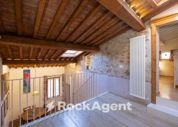 Stanza non arredata - Four-room apartment piazza dei Grilletti, 2, Pisa (neighborhood Sant'Antonio) - photo 19