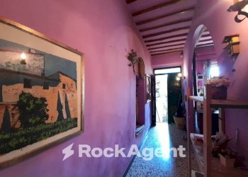 Corridoio - Four-room apartment via Santa Maria Maddalena 16 acquapendente, Acquapendente - photo 5