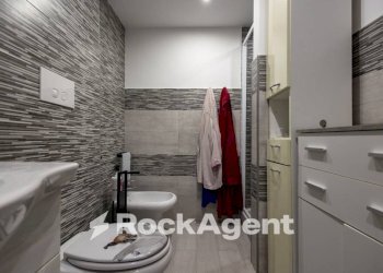 Bagno - Three-room apartment via Giosuè Carducci, 51, Montepaone - photo 29