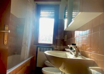 Bagno - Three-room apartment via Reghena, 2, Pordenone - photo 7