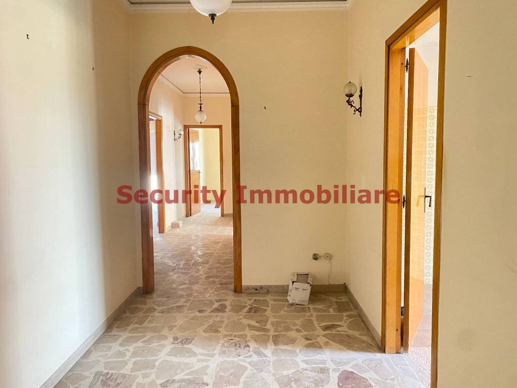 Corridoio - Appartamento via Toscana, Sciacca - foto 2