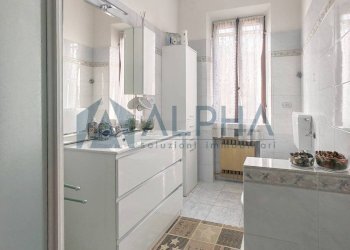 Bagno - Four-room apartment via Vandelli, Castelnuovo Rangone - photo 3