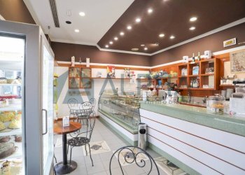 Interno non residenziale - Pastry viale Ugo Bassi, Rimini - photo 3