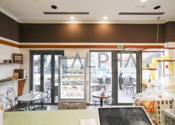 Interno non residenziale - Pastry viale Ugo Bassi, Rimini - photo 8