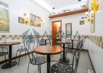 Interno non residenziale - Pastry viale Ugo Bassi, Rimini - photo 11