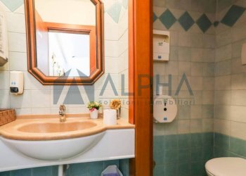 Bagno - Pastry viale Ugo Bassi, Rimini - photo 13