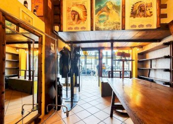 Interno non residenziale - Negozio viale San Francesco, Rimini - foto 9