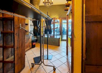 Ingresso - Negozio viale San Francesco, Rimini - foto 14