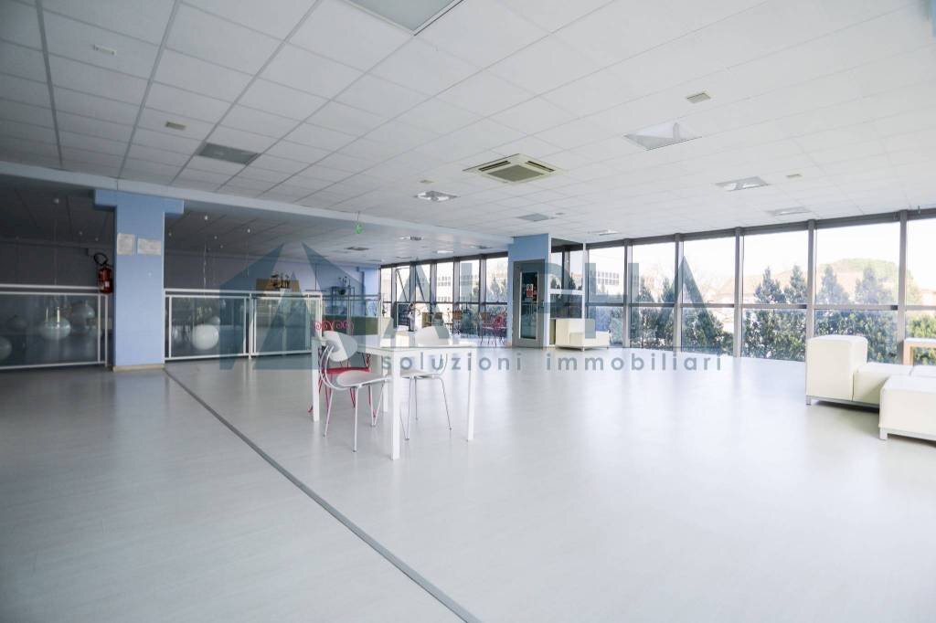 Interno non residenziale - Shop via Bolsena, Cervia - photo 3