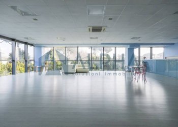 Interno non residenziale - Shop via Bolsena, Cervia - photo 2