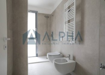 Bagno - Two-room apartment via Umberto Saba, Cesena - photo 10