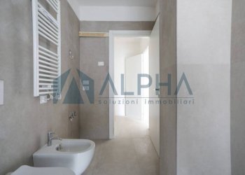 Bagno - Two-room apartment via Umberto Saba, Cesena - photo 11