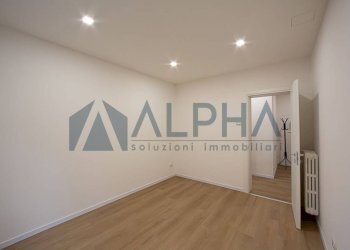 Camera da letto - Appartamento via Giacomo Puccini, Modena - foto 4