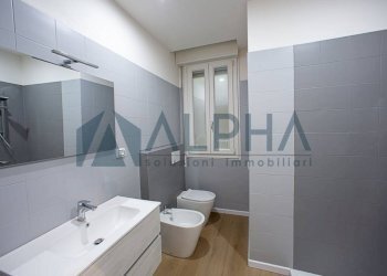 Bagno - Appartamento via Giacomo Puccini, Modena - foto 9