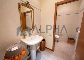 Bagno - Office via Firenze, Modena - photo 6